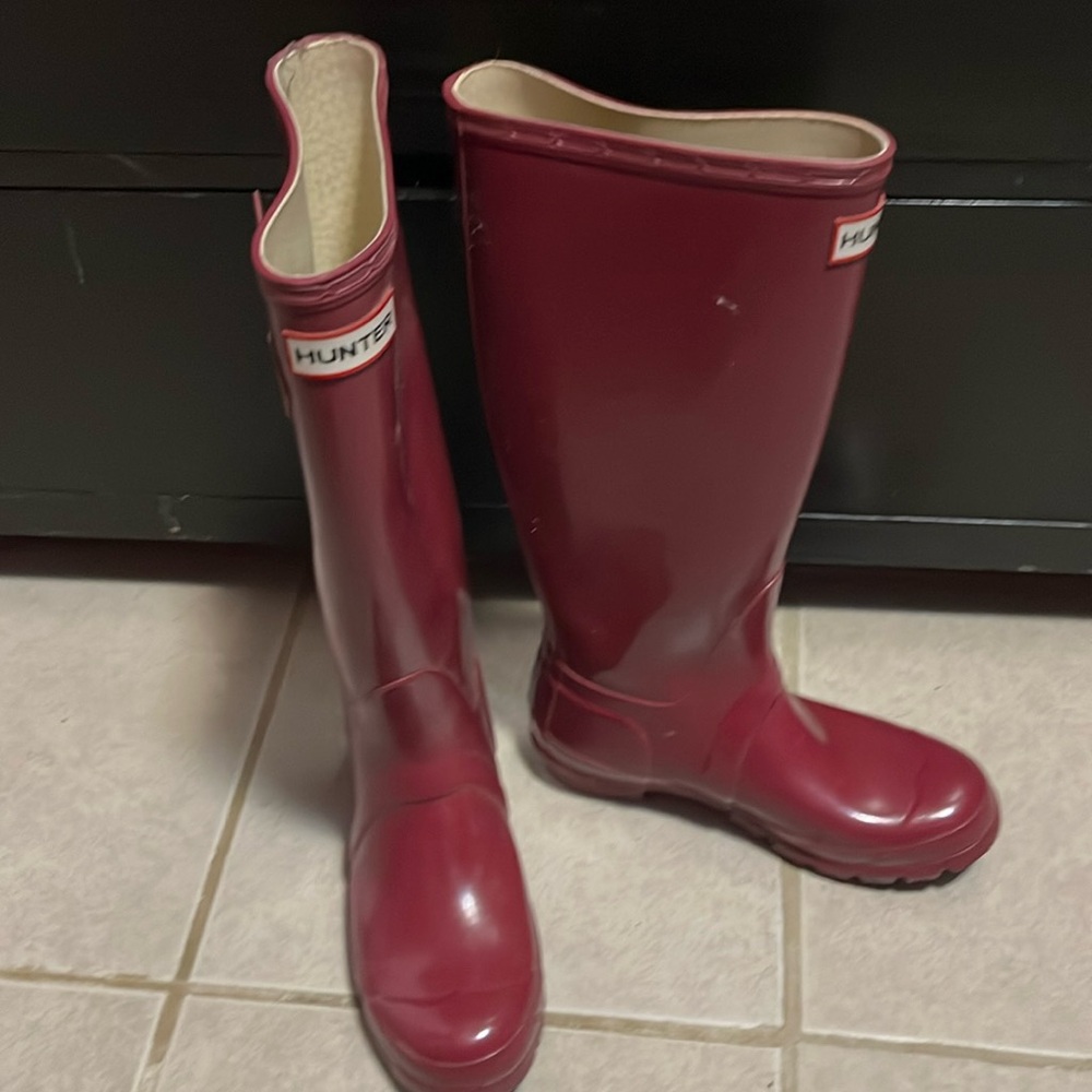 Pink hunter rain boots